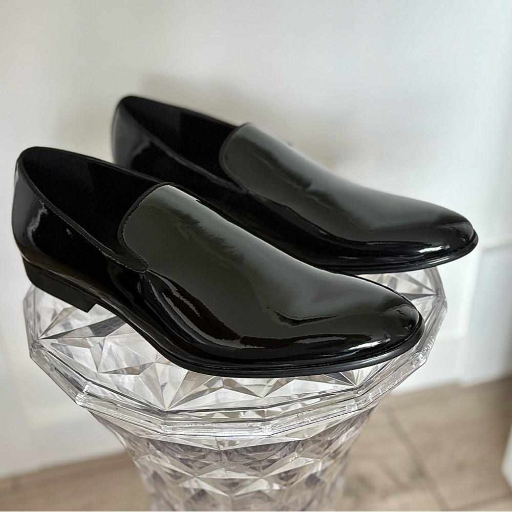 Men’s Black Patent Leather Loafers sz9.5